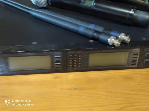 Shure UR4D Dual System 2 x UR2 Mikrofon SM58 Kapseln P8 710-790 Mhz - Image 4