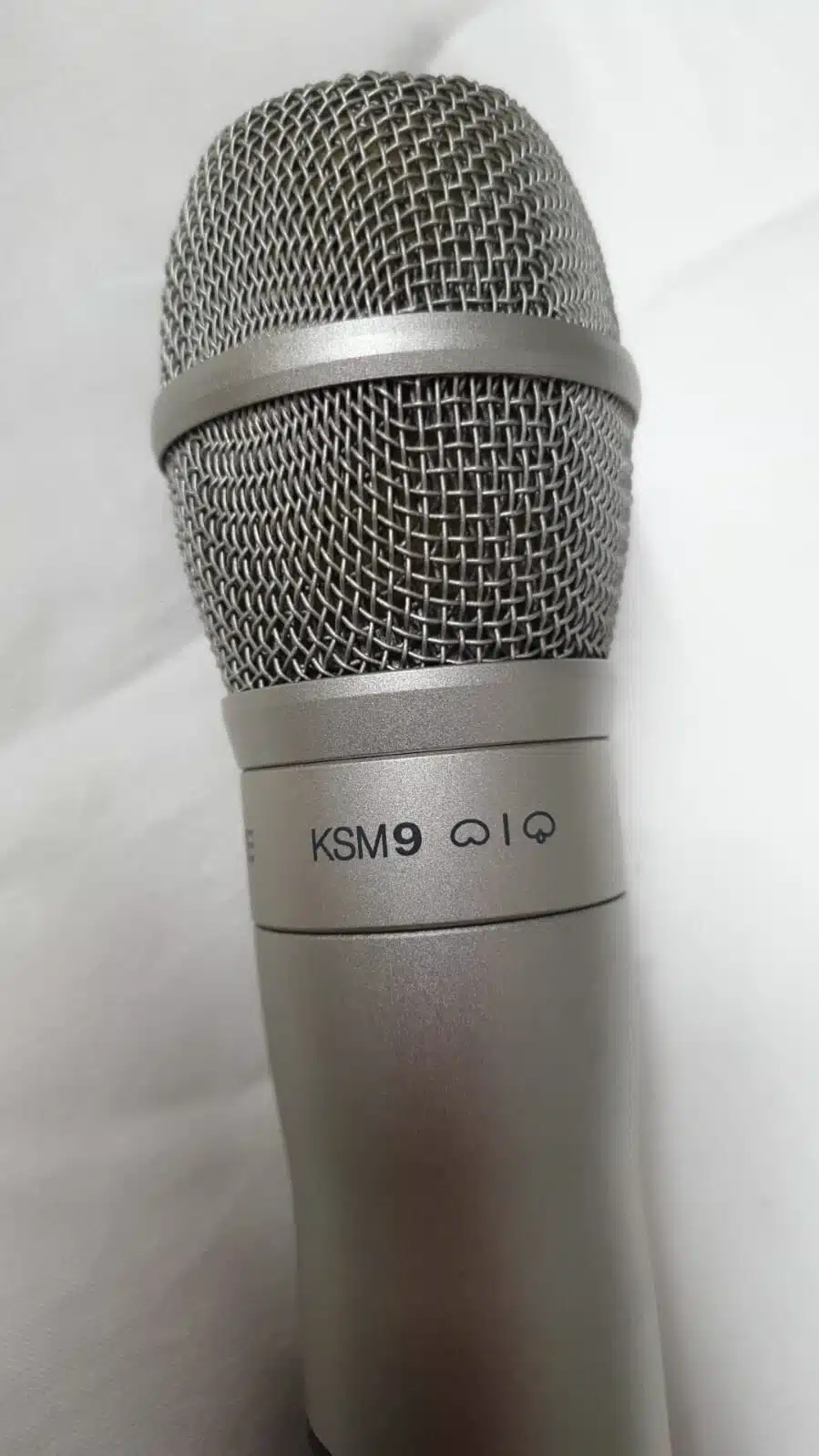 Shure UR2 Handheld Transmitter Champagne / Gold Q5 740-814Mhz - Image 2